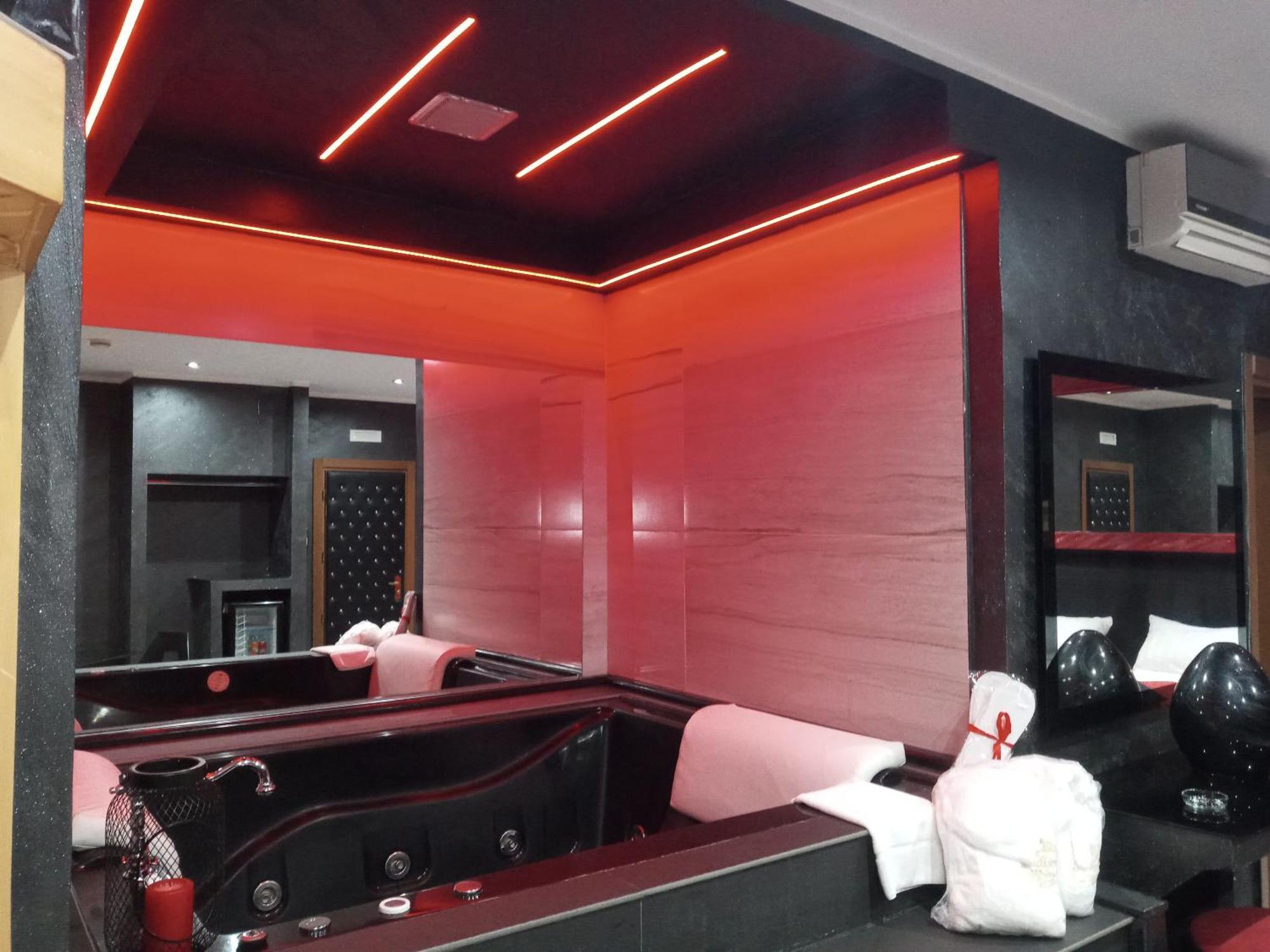 לאגו פטרייה Hotel Paradiso מראה חיצוני תמונה